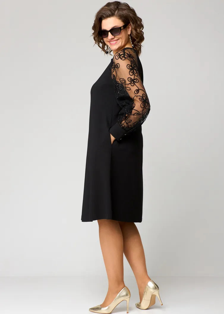 FELICIA™ – Timeless Lace Sleeve Dress