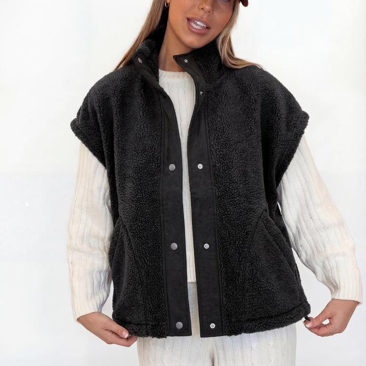 RUMI™ – Warm Sleeveless Fleece Vest