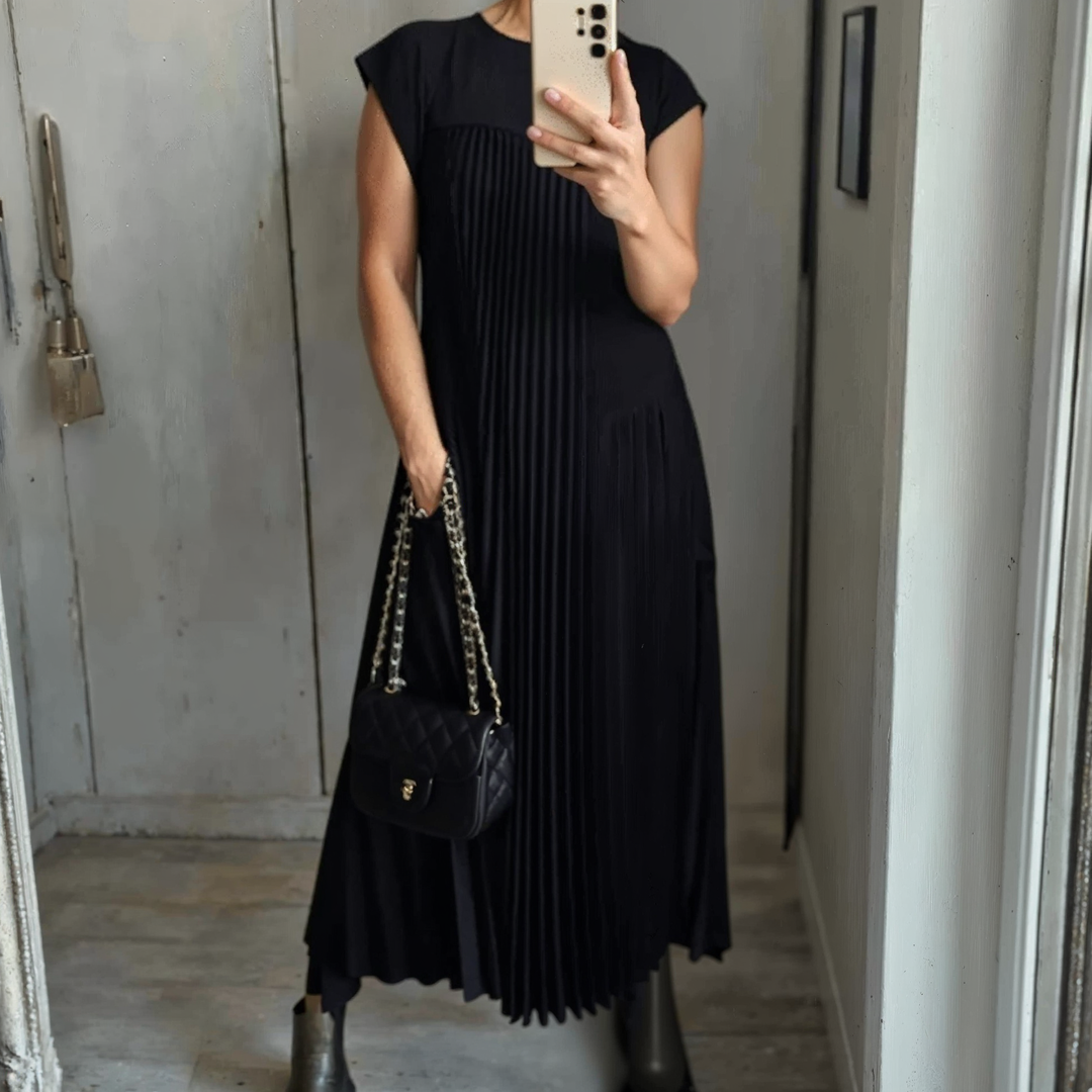 NAYLA™ - Flowing Pleated Dress